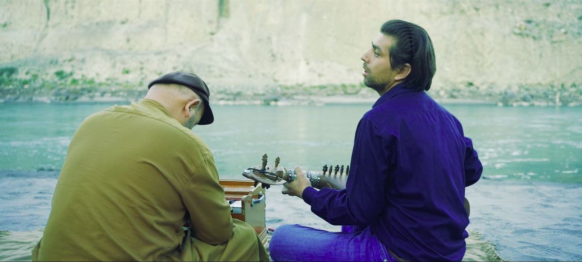 Blind Music Teacher, Documentary, Dawn.com and Deutsche Welle (Urdu) contest: still 2 from the project